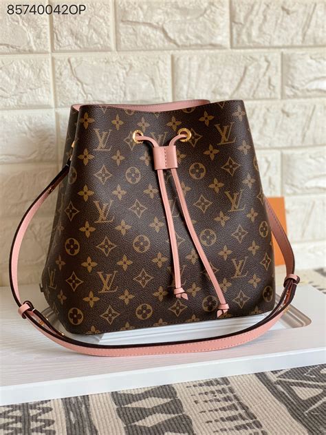 lv bag bucket